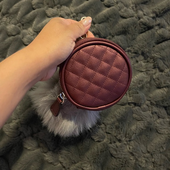 🎉 FREE WITH PURCHASE OF $100 and up , ONLy for regular price !🎉🎉🎉 - Picture 6 of 9